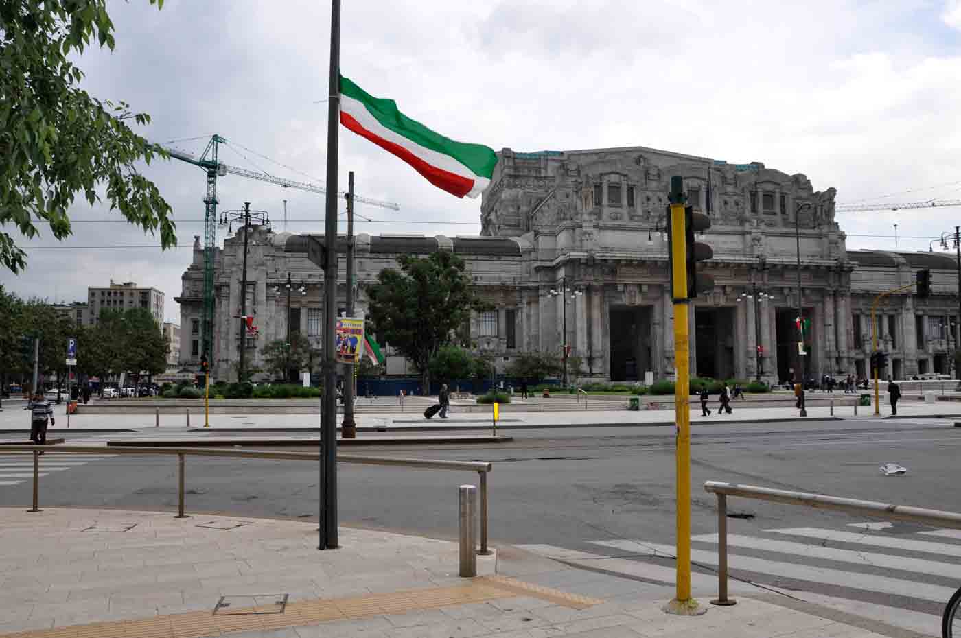 ستازيون سنترال – محطة سكة حديد ميلانو الكبرى
